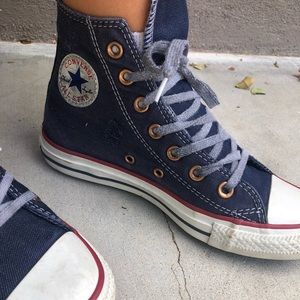 Denim high top lace up converse size women’s 6